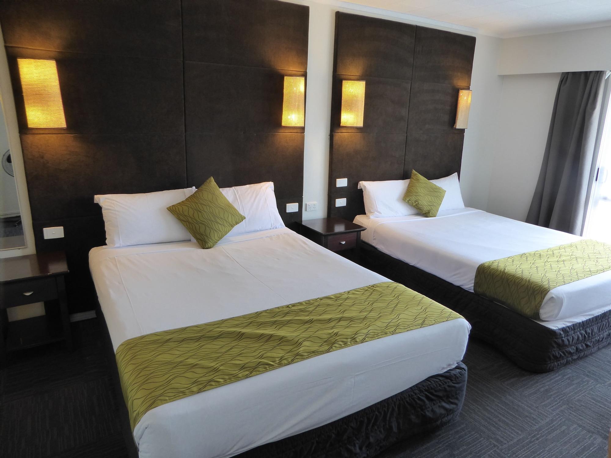 Four Canoes Hotel Роторуа Екстериор снимка